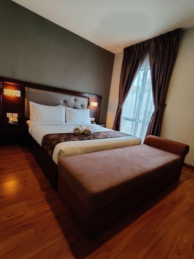 Castello Hotel Кулай Екстер'єр фото